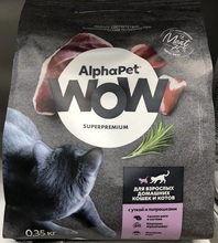 AlphaPet WOW кошки сухой 350 гр для домашних кошек и котов с уткой и потрошками
